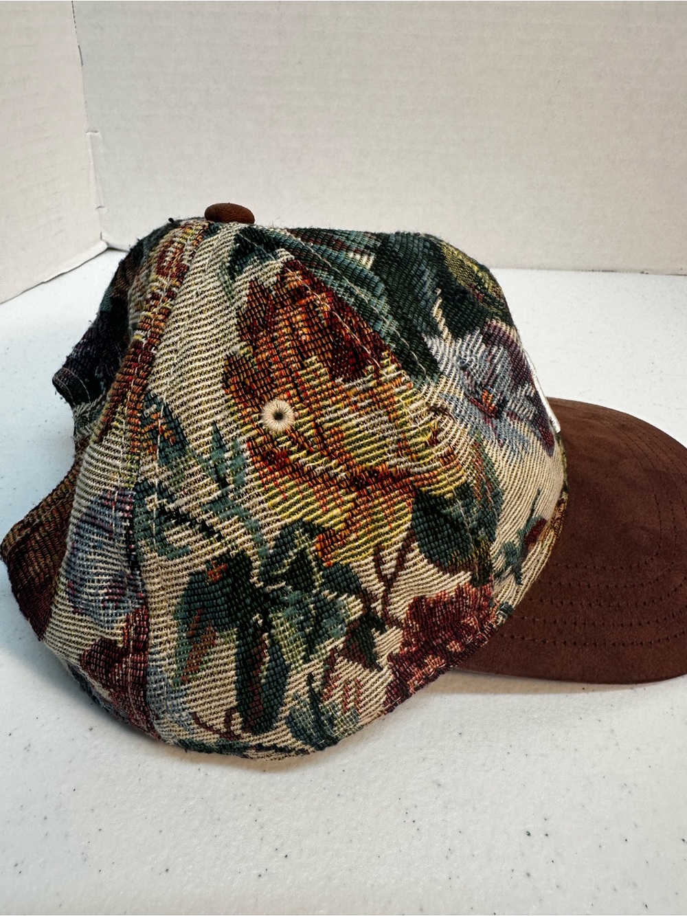 American Needle NY Yankees Floral Tapestry Strapback Hat Brown Brim OSFA - Picture 6 of 7